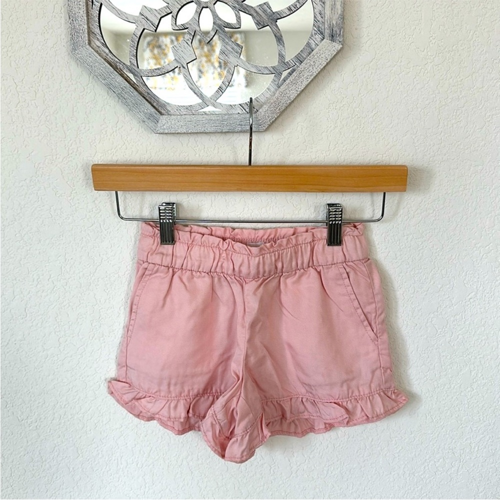 GAP • Girls XS Blush Pink Ruffle Hem Pull On Shorts Elastic Waist